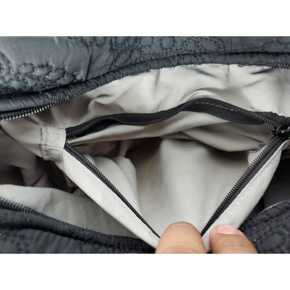 Petunia Pickle Bottom Diaper Bag Cross Body Backpack Quilted Black Floral Design - Picture 9 of 12